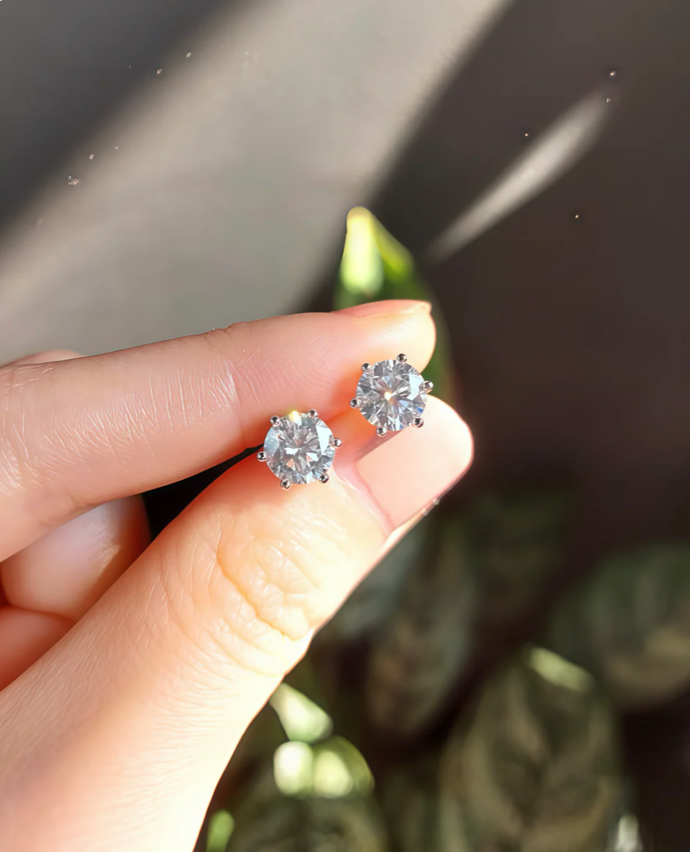 Moissanite Stud Earring